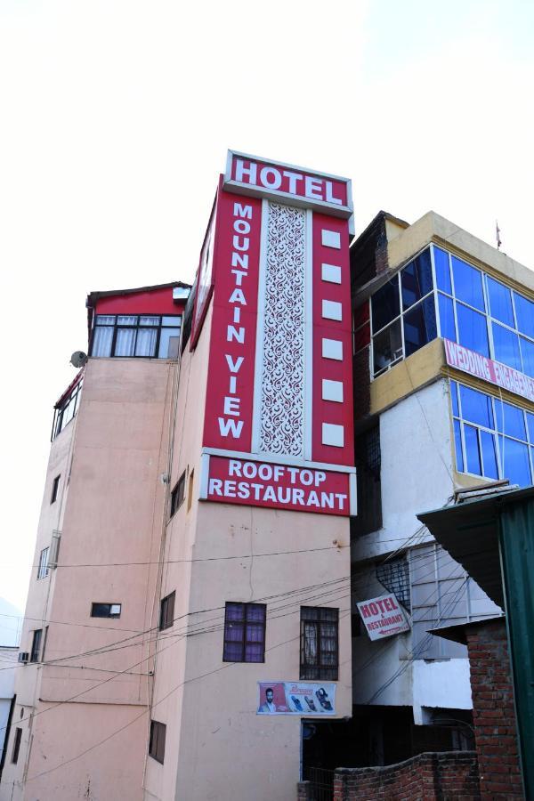 Hotel Mountain View And Rooftop Restaurant Pithorāgarh 외부 사진